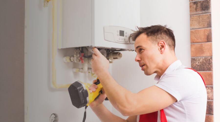 Expert burst pipe repair services in Table Grove, IL